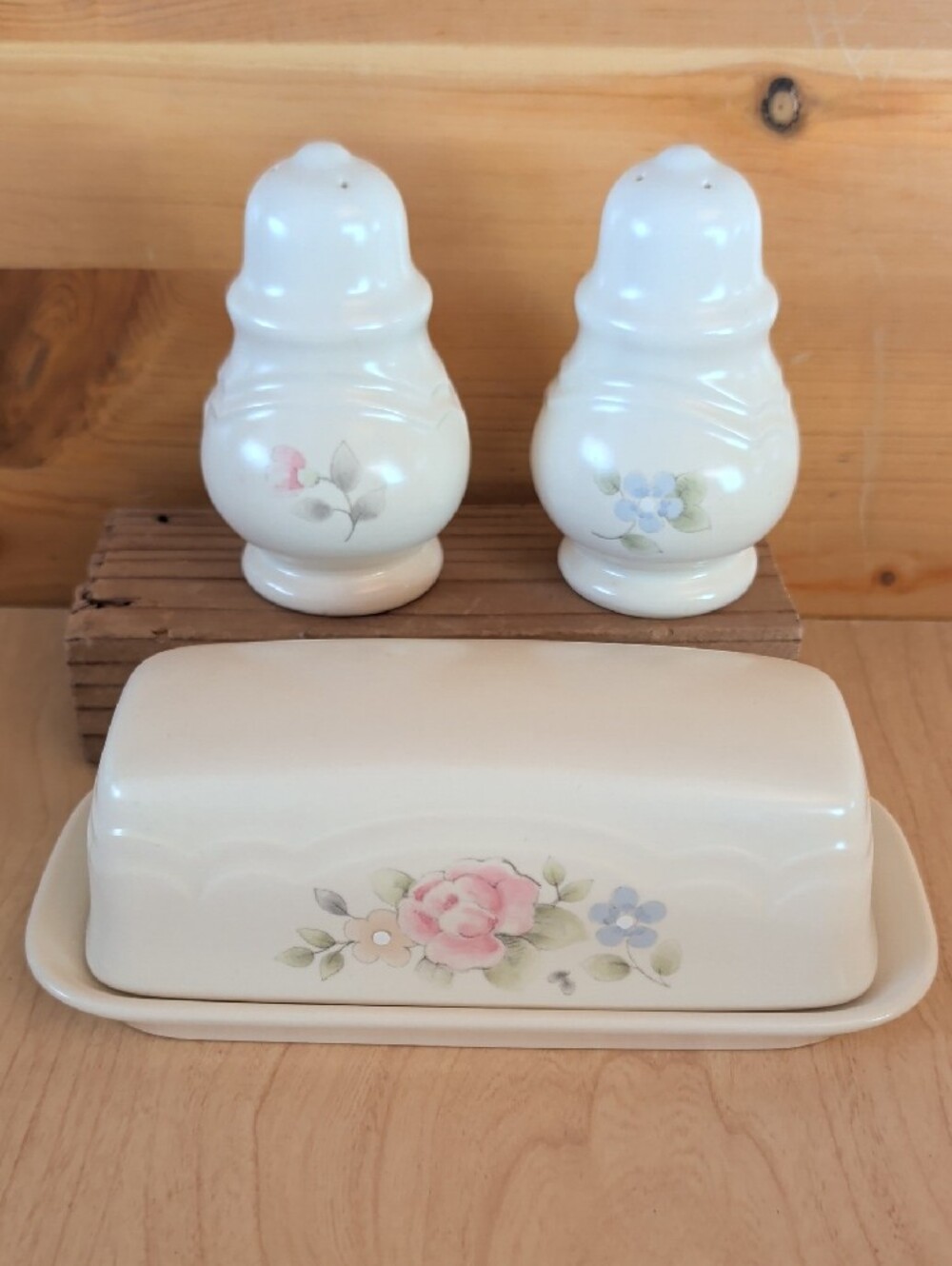 3 pcs. Pfaltzgraff,Floral Ceramic Butter Dish with Salt & Pepper Shakers.